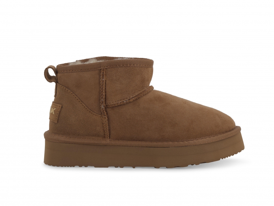 Stivaletto donna in camoscio camel con fodera in montone 093507