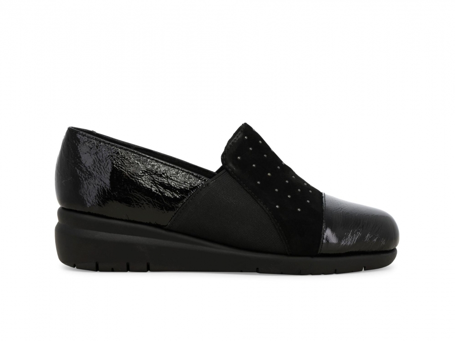 Mocassino donna in vernice e camoscio nero k55239z