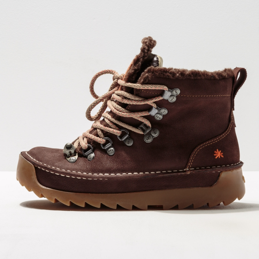 0615 PLEASANT BROWN/ SKYLINE 36