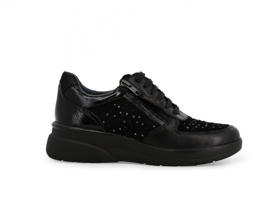 Sneakers comoda donna in pelle nero k55452