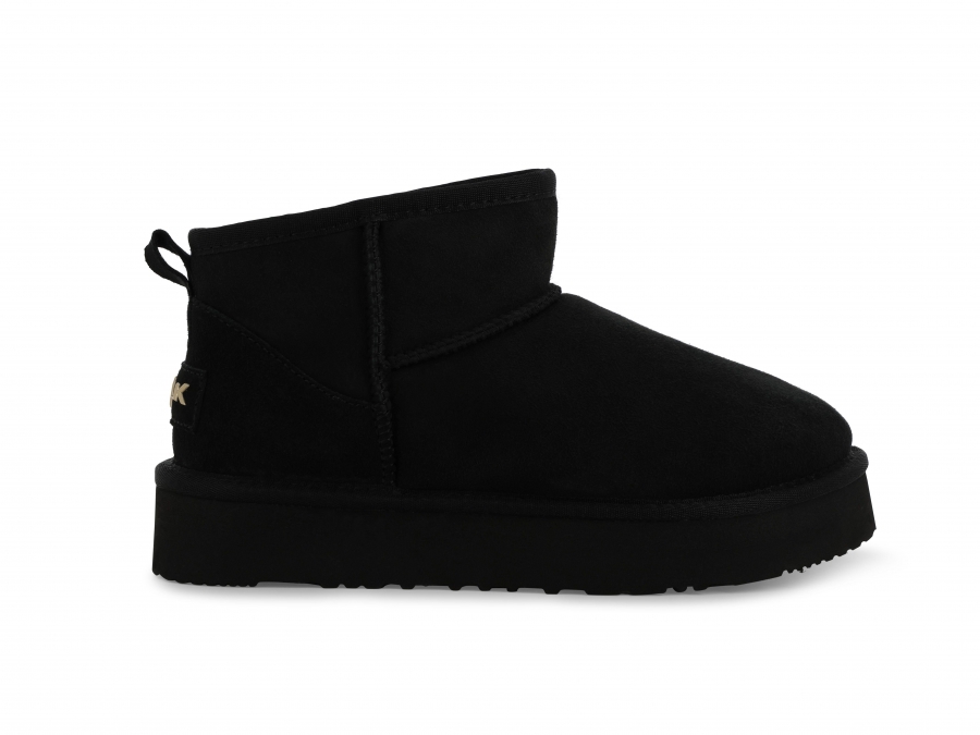 Stivaletto donna in camoscio nero con fodera in montone 093507