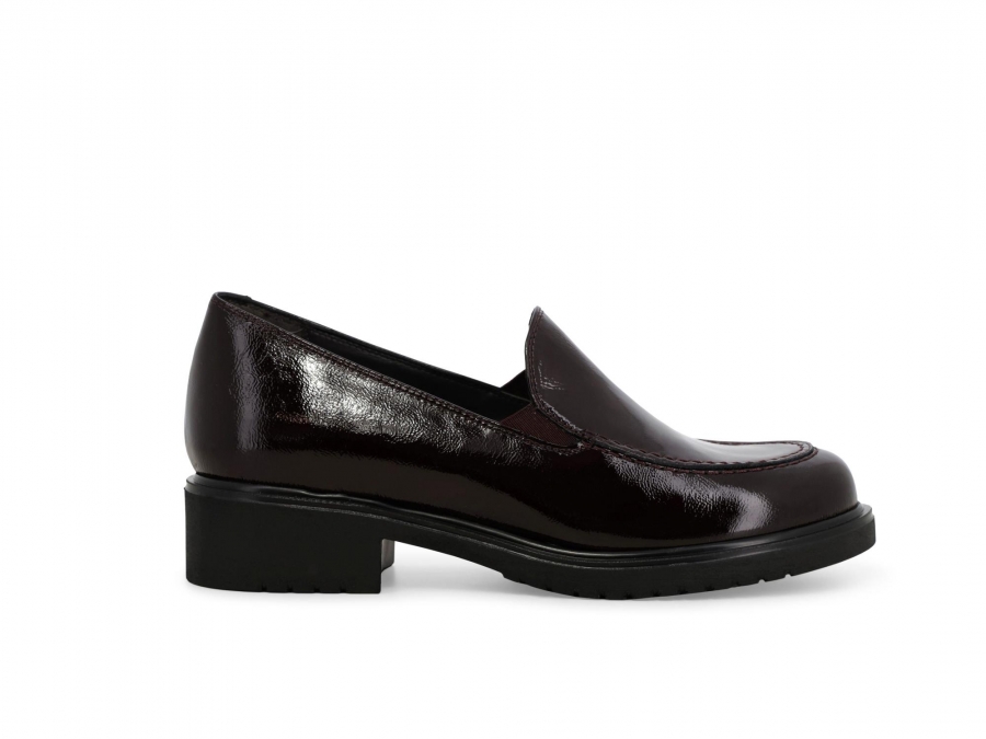 Mocassino donna in morbida vernice bordo r35511z
