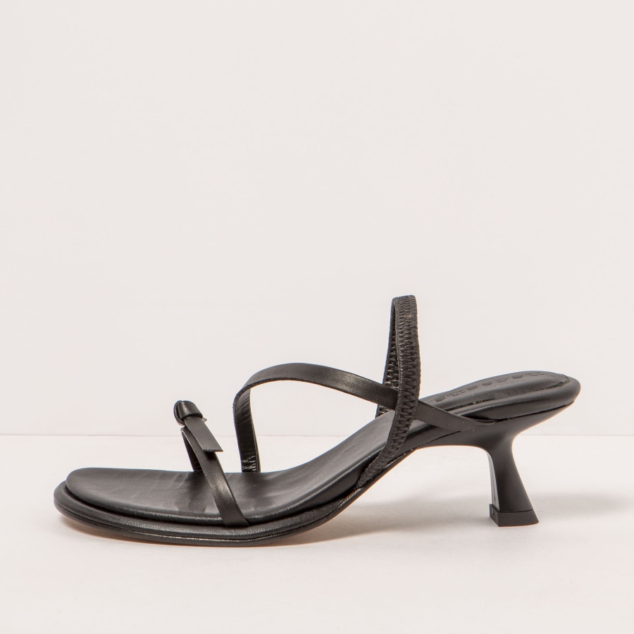 S3167 CRISTAL BLACK/ GODELLO 36