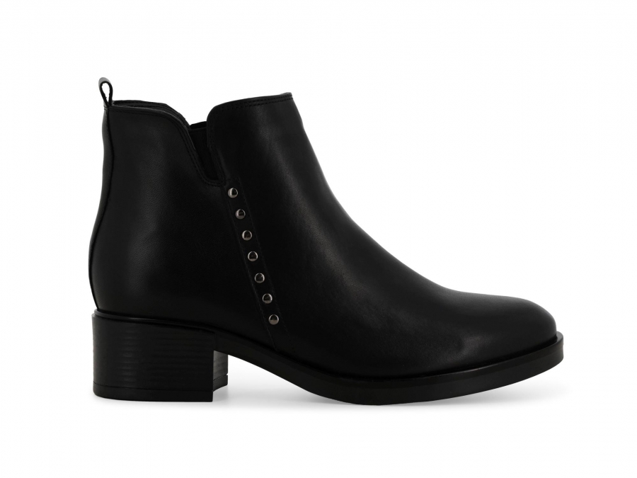 Stivaletto donna in morbida pelle nero k91851z